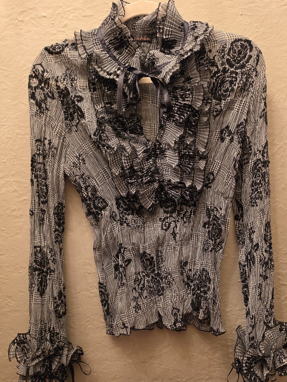 Ruffle Tie Neck Victorian Goth Blouse Jane & John Black Cream M